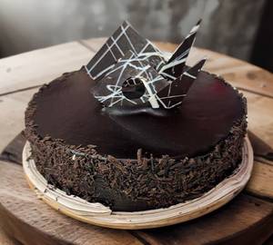 Chocolate mousse cake