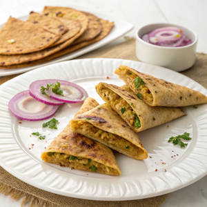 Pyaz Ka Paratha