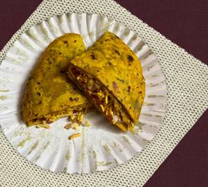 2 Masala Thepla (મસાલા થેપલા)