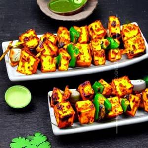 Spicy Peri Peri Tikka (Paneer)