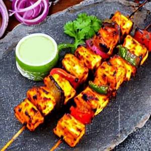 Ajwaini Tikka  (Paneer)