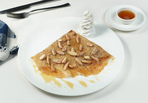 Honey Almond Crepe
