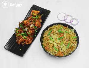 Manchurian Paneer Dry + Veg Noodles