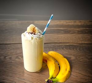 Banana milkshake
