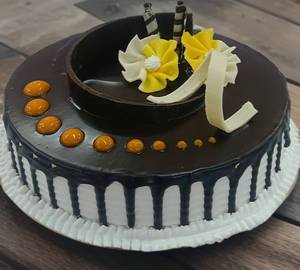 Floral Fountain Cake