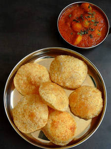 Club Kochuri (8pcs )