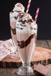 Chocolate milk shakes
