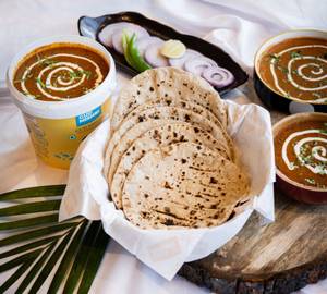 Dal Makhani with Tawa Plain Roti