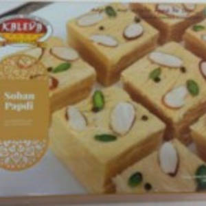 Soan Papdi Desi Ghee 900 Grams
