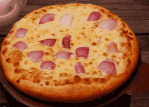 Cheese And Onion Pizza