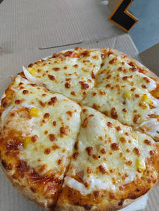 Cheese And Corn Pizza