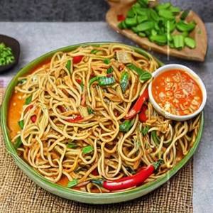 Veg Chilli Garlic Noodles