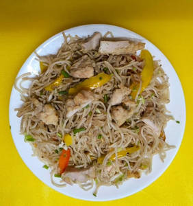 Chicken Hakka Noodles