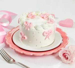 Elegant Bows Ribbon Cake (500Gms)