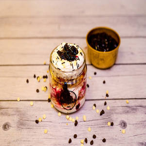 Very Berry Waffle Sundae