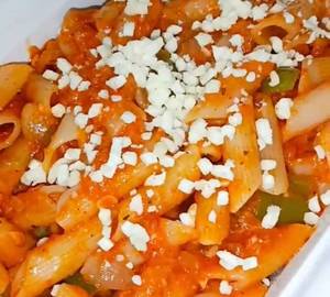 Cheesy veg masala pasta