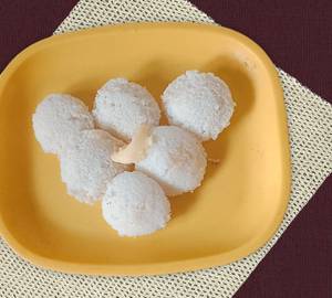 Button idli with butter