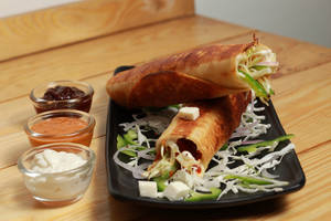 Delicacy De Cheese Frankie