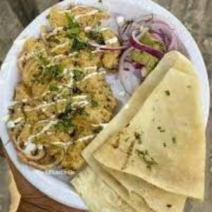 Malai Chaap + 2 Rumali Roti