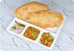 Chole Bhature [2 Bhature]