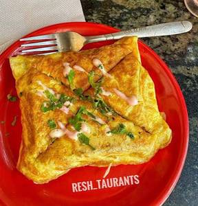 Fried chicken bread omelet