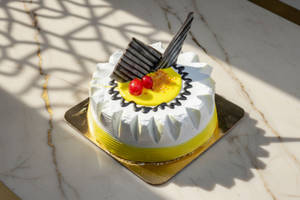 Pineapple Cake 1kg