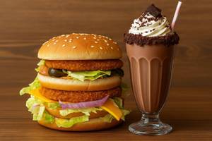 Munchiqs Maharaja Burger With Cold Coffee Ice Cream