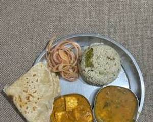 2 Dal Tadka + 1 Paneer Lababdar + 15 Butter Tawa Roti