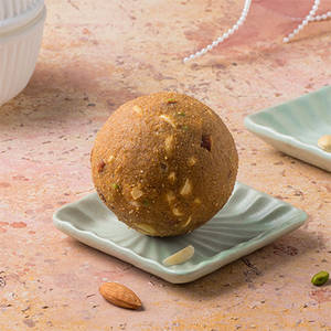 Shahi Besan Dry Fruit Laddu