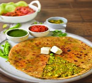 Mutter Paneer Paratha