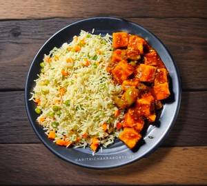 Chilli paneer with fried rice