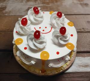 Pineapple cake
