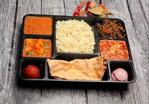 Santushti Special Thali