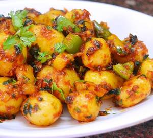 Chilli Garlic Potato Nuggets [10 Pcs]