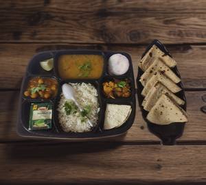 Regular thali