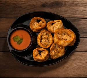 Fried Cheese Corn Momos 8 Pieces
