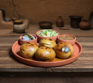 Butter Baati + Chokha