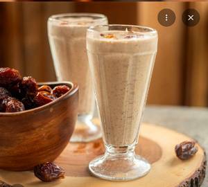 Dates Milk Shake