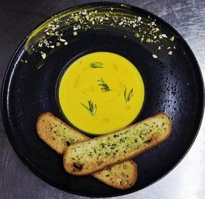 ROASTED PUMPKIN SOUP