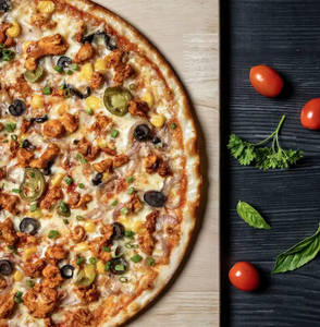 Chipotle BBQ Chicken Pizza