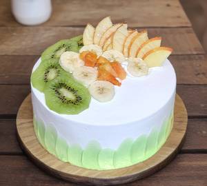 Fresh fruit cake
