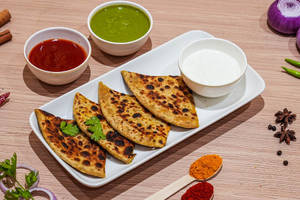 2 Paneer Paratha With Raita