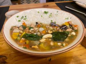 Veg Cantonese Vegetables Bowl With Noodles Or Rice