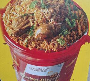 Bucket biryani