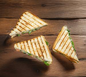 Paneer Mayo Grilled Sandwich