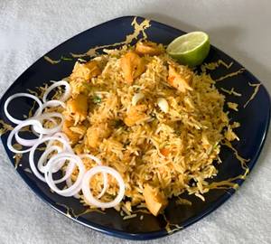 Garlic Chicken Fried Rice