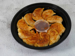 Tori Gyoza Dumplings (10 Pcs)