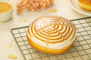 Caramel Donut
