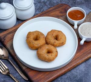 Vada (2 Pieces)