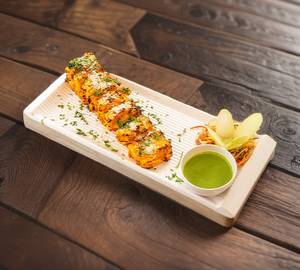 Charcoal Grilled Paneer Kasturi Tikka